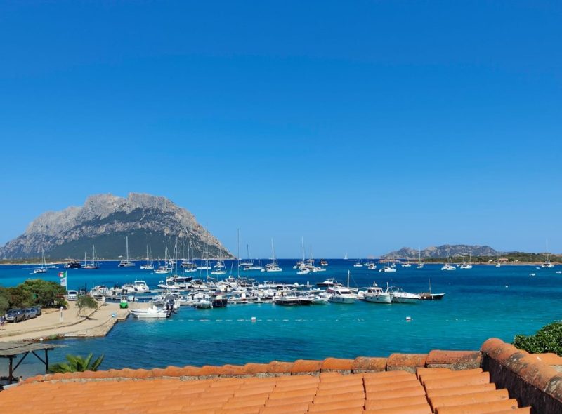 Le isole di Tavolara e Molara viste da Porto San Paolo
