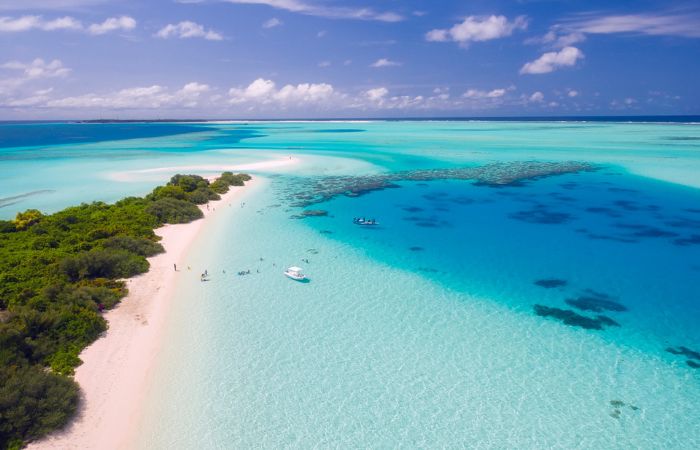spiaggia di Kanuhura maldive atolli maldive