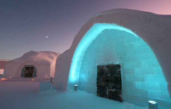 viaggio di nozze in Lapponia negli igloo