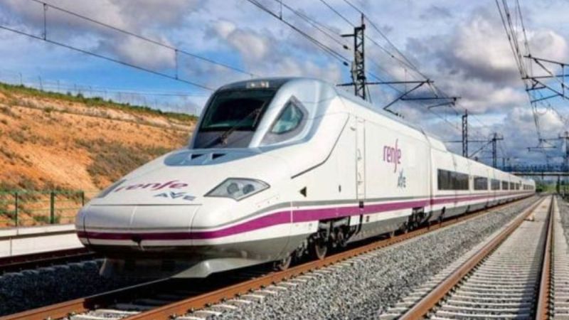 Conoscere la spagna viaggiare in treno
