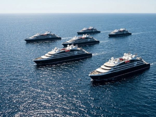 Le Ponant dispone di 16 cabine e suite