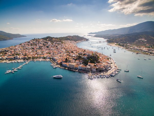 Poros