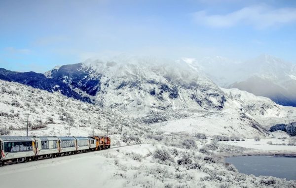 il-TranzAlpine-New-Zealand-attraversa-lisola-in-tutte-le-stagioni