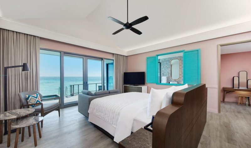 interno delle ville overwater a le Meridien Maldive