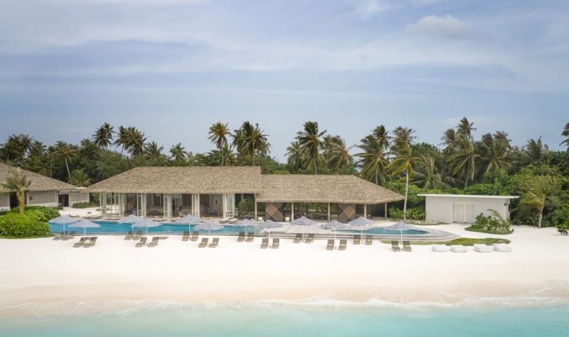 ristorante sulla spiaggia Le Meridien Maldives