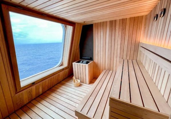 sauna sulla Crystal Serenity