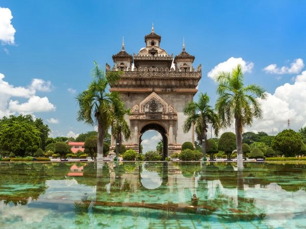 Vientiane è una città affascinante e pacifica