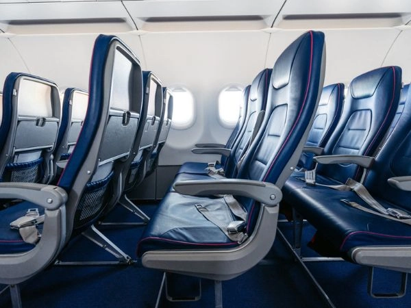 Scegliere i posti migliori in aereo per viaggiare in tranquillità