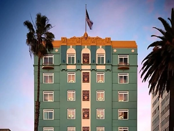 Soggiornare al The Georgian Hotel