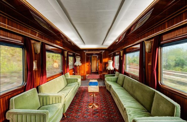 cabine-salotto-treno-piu-famoso-dell-india