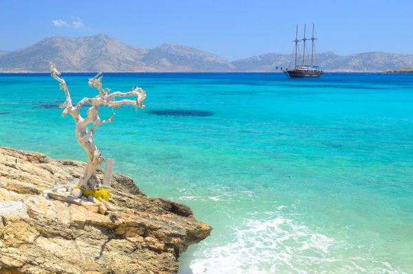 isola-della-grecia-mare-cristallino.