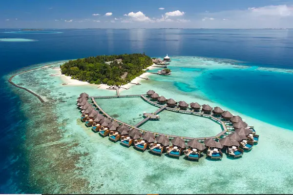 resort-lusso-maldive-case-sull-acqua
