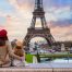 immagine-mamma-e-figlia-a-parigi-torre-