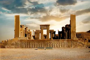 persepoli-viaggio-ne-tempo-storia-antica