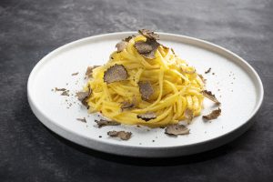 tagliatelle-al-tartufo-piatto-tipico-in-italia-