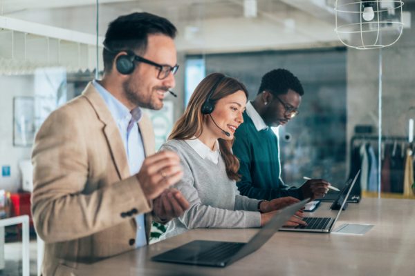 assistenza-client-chiamate-telefoniche-professionali