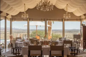 zona-pranzo-loudge-namibia-africa-