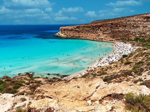 Spiaggia-dei-conigli-a-lampedusa-Asot-Viaggi