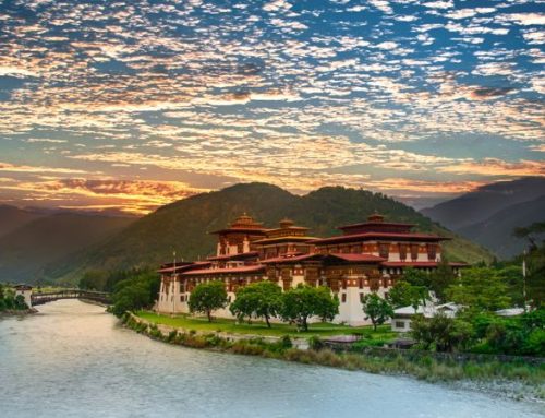 Bhutan esclusivo: monasteri sospesi e Himalaya