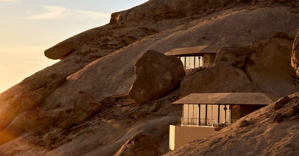 Le-suggestive-ville-del-resort-Desert-Rock