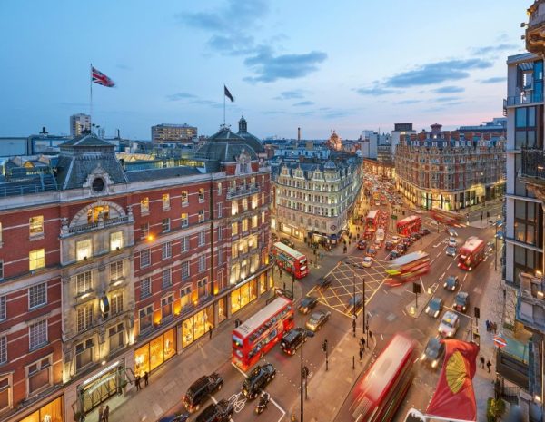 il-famoso-Hotel-Mandarin-Oriental-a-Londra